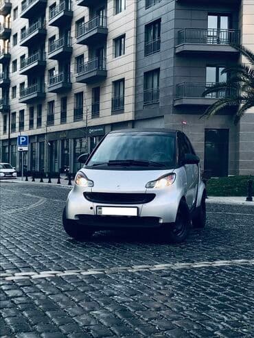 on suse: Smart Fortwo: 1 l | 2011 il 171000 km Hetçbek — 2