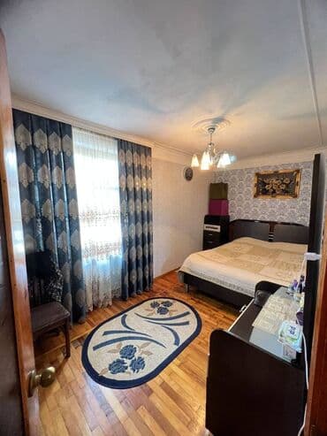 9 ci mikrorayon satilan evler: Bakı, 3 otaqlı, Köhnə tikili, m. Neftçilər, 80 kv. m — 6