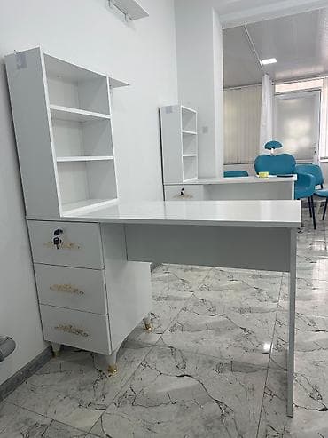 divan olcusu: Vitrin güzgülü vizaj/saç düzümü masası - Geniş ölçülü düzbucaqlı — 3