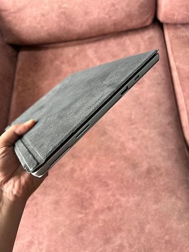 komputer windows 7: Microsoft Surface Pro 7 Plus. Cihaz şəxsi istifadə olunub, texniki — 8