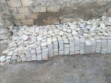 plitələr: Salam aleykum piltə daşlar satilir işlenmiyib sadece ikiye bölünmüş — 3