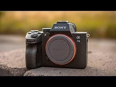 Sony Alpha A7 III (ILCE-7M3) tam kadrli güzgüsüz fotoaparat - 24.2 MP