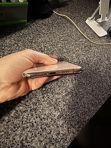 adapter apple: IPhone Xs, 64 GB, Qızılı — 2