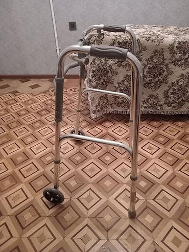 İki təkərli gəzinti çərçivəsi (walker) - Material: yüngül, möhkəm — 2
