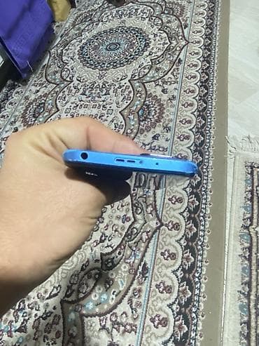 samsung 10 plus: Salam telefonun ekranı sınığdı başqa hec bir prablem yoxdu coxdandı — 6