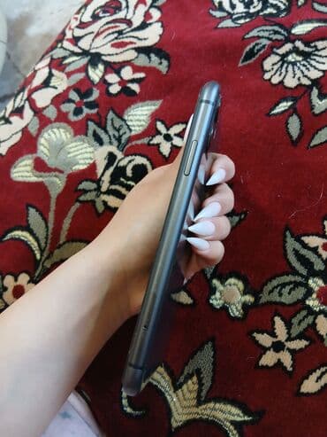 Renault: IPhone 11, 64 GB, Black Titanium, Sənədlərlə — 3