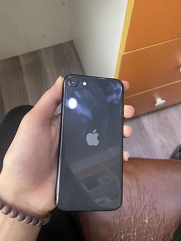 iphone telfonlar: IPhone SE 2020, 128 GB, Qara, Face ID — 5