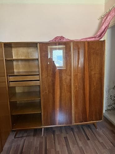 3 qapılı, Siyirməli, Qəhvəyi, Taxta, Açılan, Düz dolab — 1