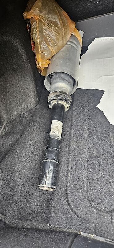 yuk yeri: Məhsul: Hava asqısı amortizatoru (air suspension shock/strut) range — 1