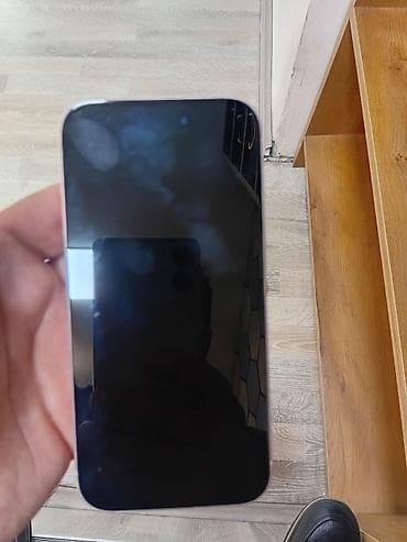 iphone 13 pro max 512: Məhsul: Açıq çəhrayı rəngdə smartfon Xüsusiyyətlər: - Korpus: düz — 3
