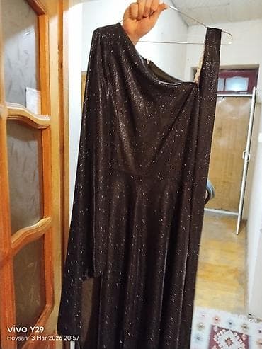 Свадебные платья и аксессуары: Qara rəngli, uzun, parıltılı (şimmer) gecə paltarı. - Material — 1