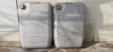 емкость для воды из нержавейки: Su ceni 30L super veziyetde benzine istifade olunmayib. ancag su ucun — 2