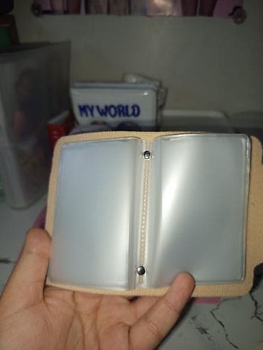 Digər: Dəri hellokitiyli binder 20seyfesi var yəni 20kart qoymaq olar — 4