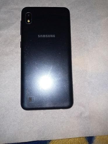 samsung galaxy note 10: Samsung Galaxy A10, rəng - Qara, İki sim kartlı — 4