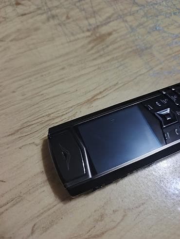 go pro qiymət: Vertu Signature Touch, 32 GB, rəng - Qara, Düyməli — 1