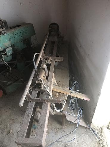 Tikinti daşları: Ağac torna dəzgahı 3fazali - Elektrik mühərriki ilə kəmər ötürücülü — 2