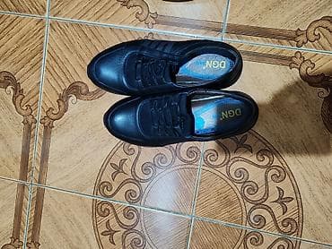 Ayaqqabılar: Qadın ayaqqabıları – 2 cüt 1) Qara dəri bağlamalı ayaqqabı - — 5