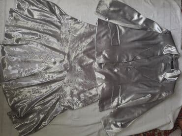 klassik geyim: Dəst geyimdi — 2