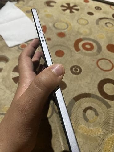 asus 8 ram: Lenovo Tab M9 planşeti (model TB310XU). Qutusu və aksesuarları ilə — 2