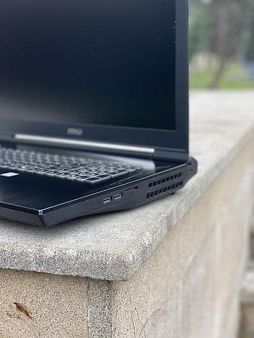 Yeni MSI, 17.3 ", Intel Core i7, 1 TB — 2