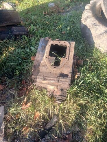 disk təkər mersedes: Məhsul: Daxili yanma mühərriki üçün blok korpusu (çıxarılmış hissə) — 11