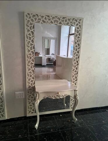 hamam guzguleri satisi: Salon mebel dəsti satılır. Yenidir Güzgü 6 ədəd, altı 4 ədəd Manikür — 1