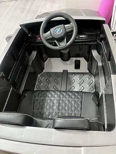 Uşaq üçün elektrik maşınları: Uşaq elektrik maşını – gümüşü rəng, BMW dizaynlı (nömrə: BM 5) — 2