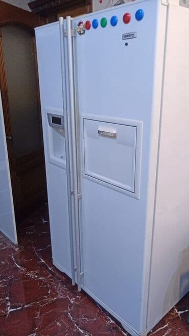 dispenser beko: İşlənmiş 2 qapılı Beko Soyuducu Satılır, rəng - Ağ, Dispenserli — 2