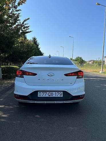 hw 8 pro max: Hyundai Elantra: 1.6 l | 2019 il Sedan — 8