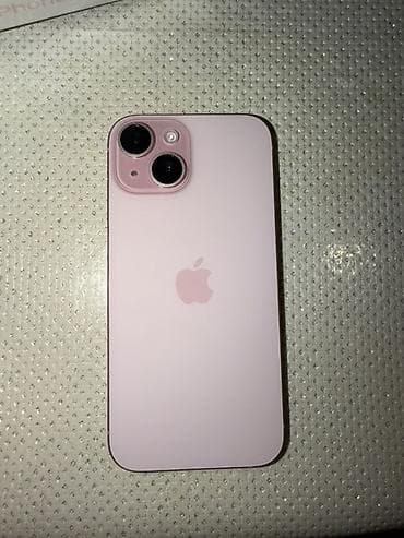 macbook retina: IPhone 15, Çəhrayı, Face ID — 3