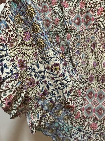 туфли новая не одевала не разу: Zara don. teze kimidir bir iki defe geyilib 
S razmer — 14