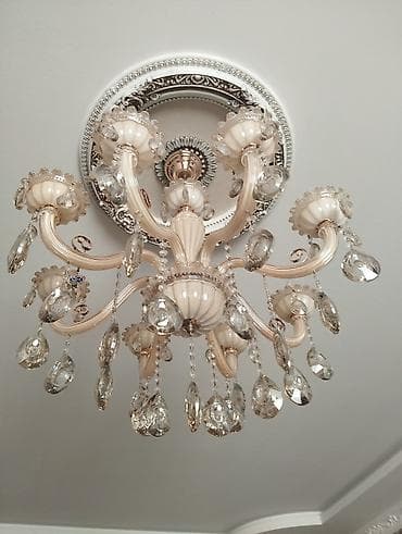 seyif qapi: Çılçıraq, 8 lampa — 3