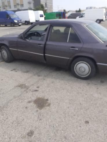 keys sat: Mercedes-Benz sedan (W124 seriyası) - Kuzov: 4 qapılı sedan, tünd boz — 7