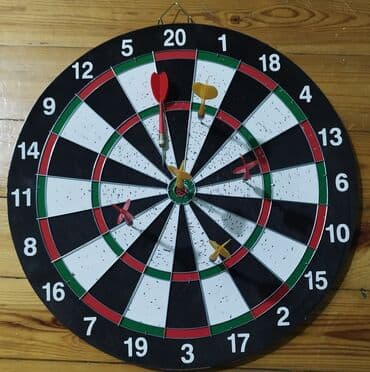 nabran yolu oyunu: Darts lövhəsi ilə dəstlər evdə və ya ofisdə əyləncəli vaxt keçirmək — 1