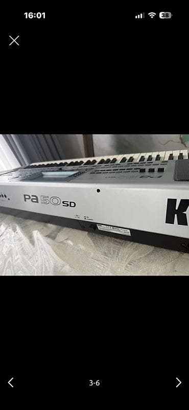 laptop canta: Midi-klaviatura, Korg, İşlənmiş, Ünvandan götürmə — 2
