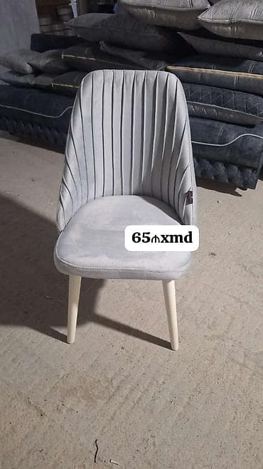 toaletni sto: Stullar — 1