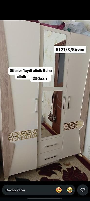 termo 2ci əl: Üç qapılı geyim dolabı - Material: ağ və ağac teksturalı laminat — 1