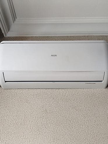 mini itx: AUX split kondisioner sistemi - Divardan asılan daxili blok və açıq — 1