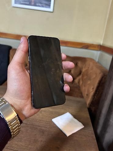 ıphon: IPhone Xs, Gümüşü — 2
