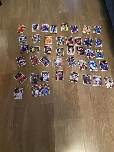 qapıcı: Futbolçu kartları kolleksiyası – müxtəlif liqalardan və klublardan — 1