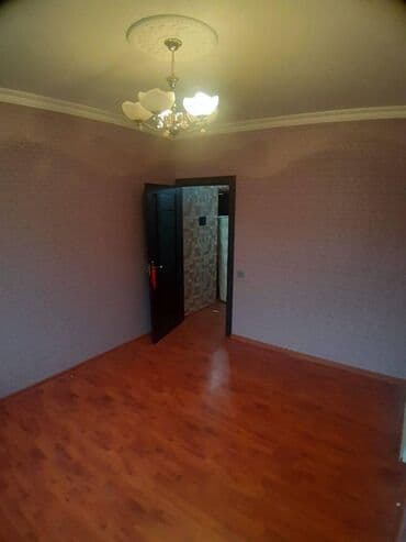 lənd kuruzer ucun led işıq lupası hardan tapmaq olar: Bakı, 2 otaqlı, Köhnə tikili, m. Həzi Aslanov, 60 kv. m — 4