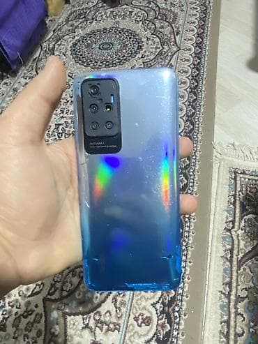 samsung 10 plus: Salam telefonun ekranı sınığdı başqa hec bir prablem yoxdu coxdandı — 2