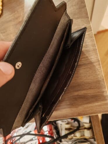 pul yığmaq ucun qab: Pulqabı, İşlənmiş — 3