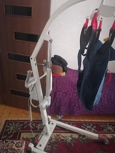salon dolab: Elektrik xəstə qaldırıcı (patient lift) – evdə və ya klinikada hərəkət — 4