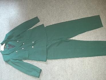 deri pencek: Çox az isdifade olnub selqeldiQadın kostyum dəsti – tünd yaşıl rəng - — 4