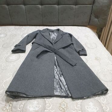 1 aya 15 kq ariqlamaq: Продаю новое пальто, ни разу не ношенное. Брали за 149, но отдам — 1