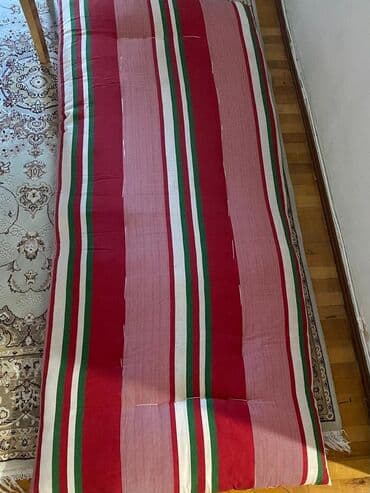 Şəkil və rəsmlər üçün çərçivələr: Böyüklər üçün Döşək — 1