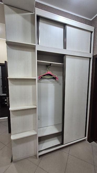 salon ucun dolab: 2 qapılı, Bej, Digər material, Kupe, Künc dolab — 2