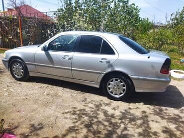 запчасти на фольксваген гольф 2: Mercedes-Benz C 200: 2 l | 1994 il Sedan — 3