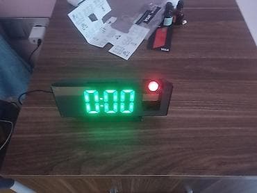 çalar saat: Masaüstü saatlar, Elektron, Arxa işıq — 2